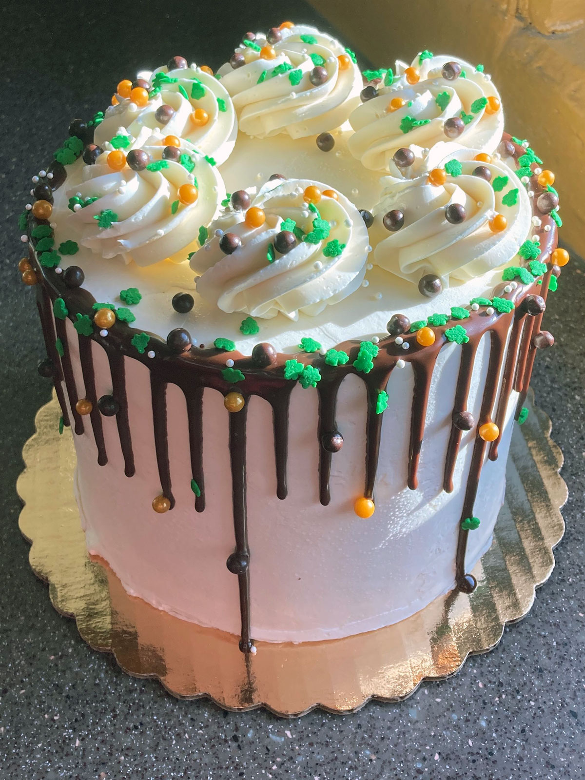 Irish themed cake | Irish birthday cake, St patricks day cakes, Irish cake